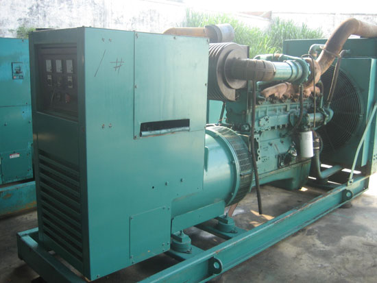 乌烈镇租赁发电机- 发电机碳刷磨损的原因是什么