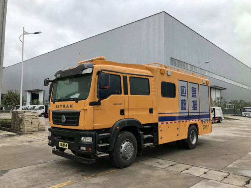 乌烈镇发电机出租中铜芯和铝芯电缆的使用寿命分别是多久？