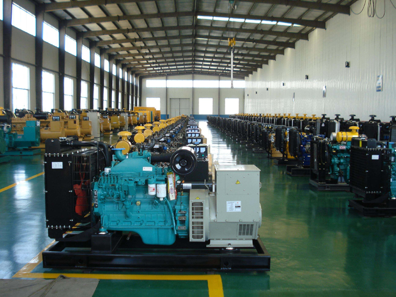 乌烈镇租赁发电机-柴油发电机组冒蓝烟、冒黑烟、冒白烟故障分析