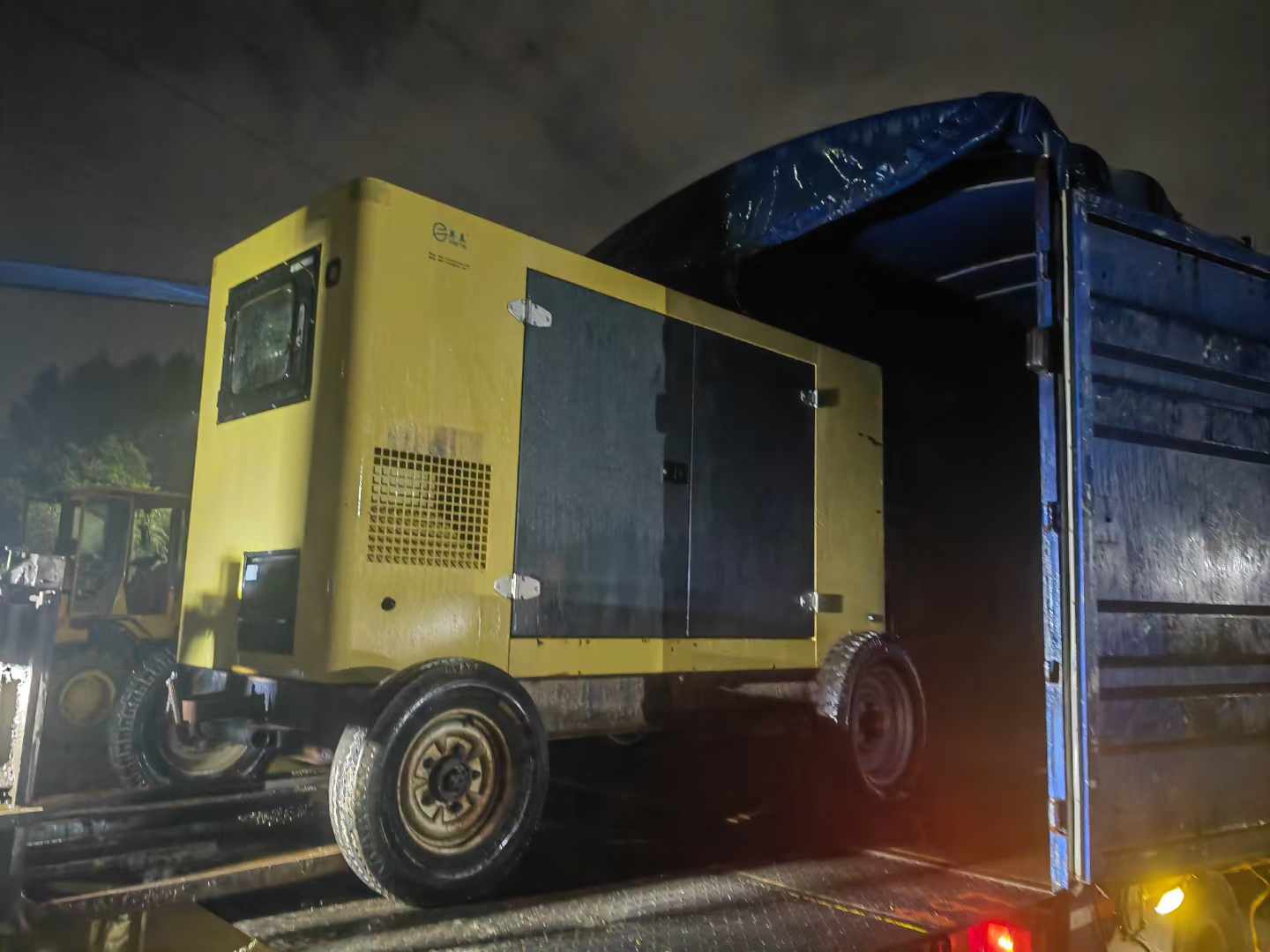 乌烈镇如何根据负载特性选择合适的柴油发电机？