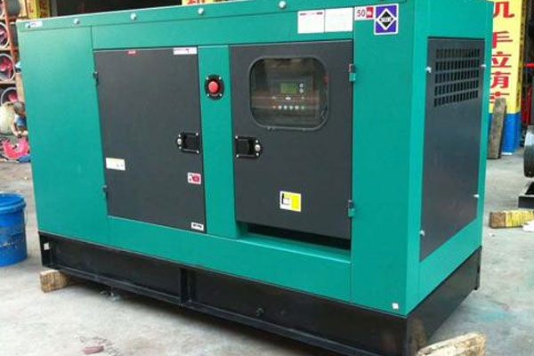 乌烈镇如何检查机油的使用时间？