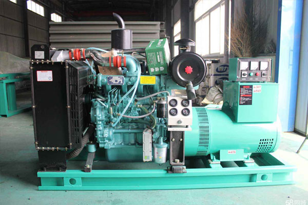 乌烈镇如何判断机油是否需要更换？