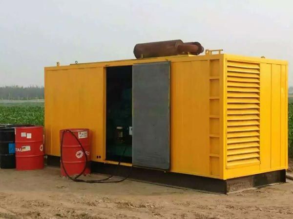 乌烈镇如何判断柴油发电机的充电系统是否正常？